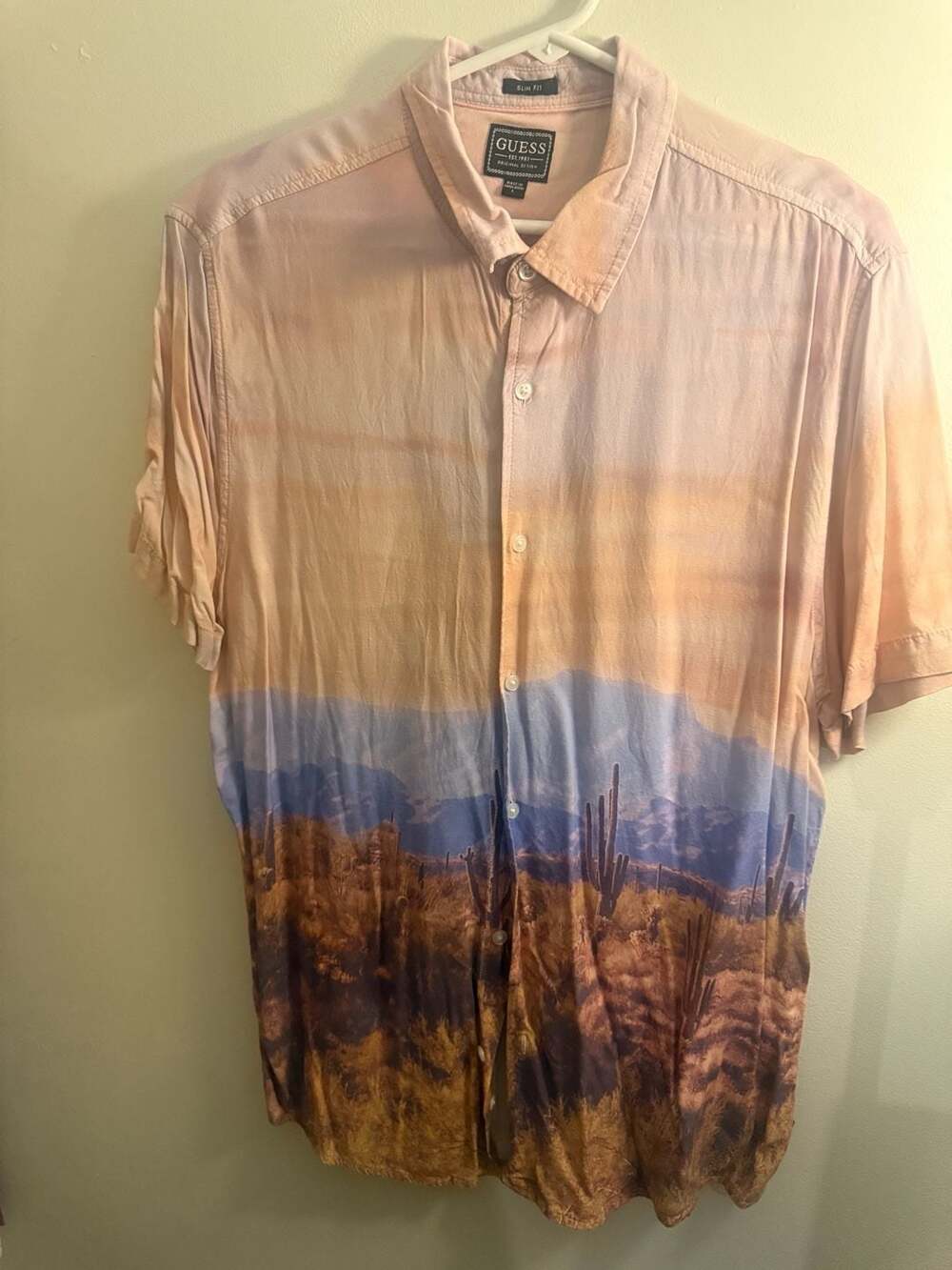 GUESS Slim Fit Cactus Challis Short Sleeve Button Up Shirt